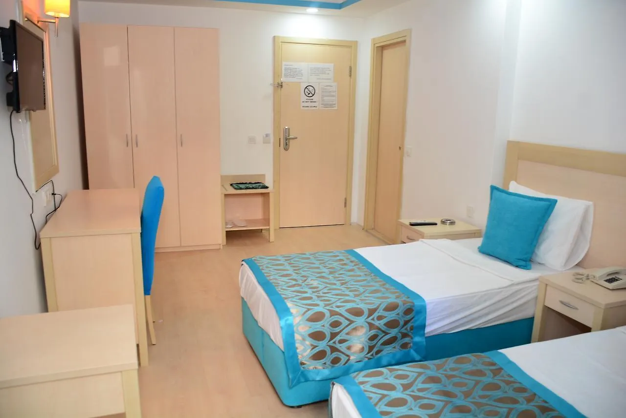 Costa Blu Resort Hotel 博德鲁姆