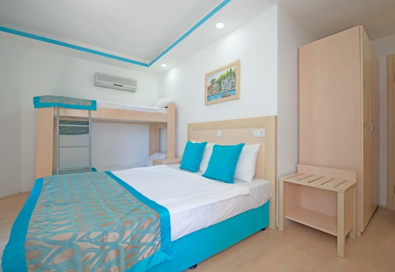Costa Blu Resort Hotel 博德鲁姆