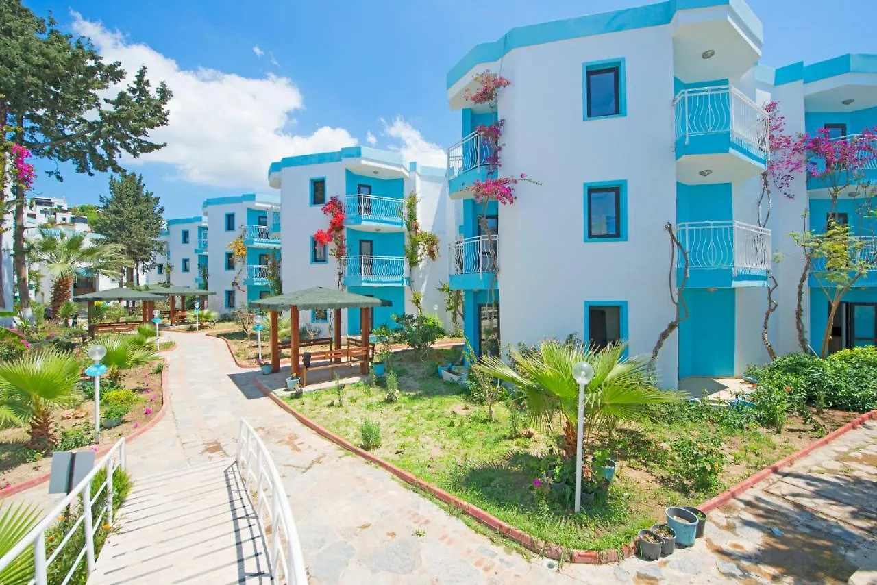 Costa Blu Resort Hotel 博德鲁姆